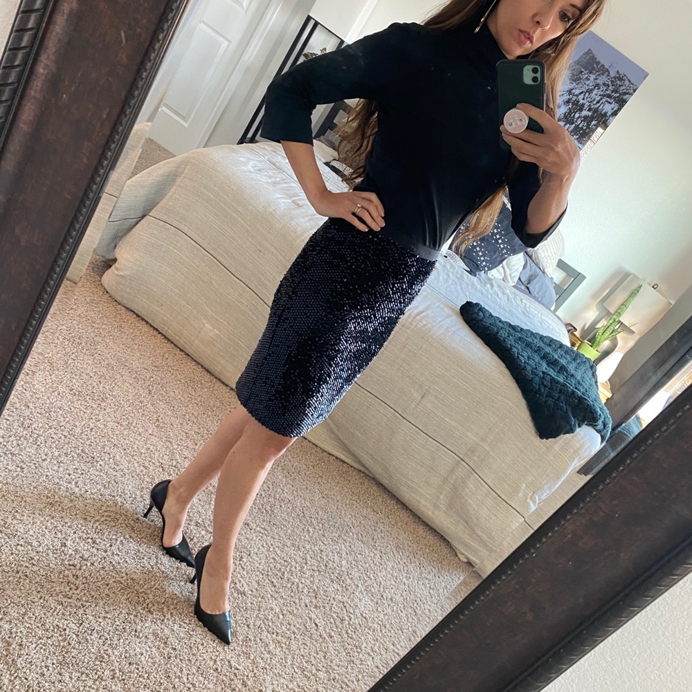 Ann Taylor midnight blue soft sequin pencil skirt
